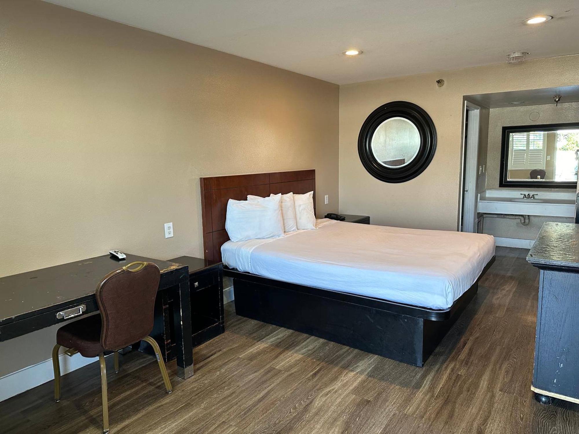 Hotel The Dixie Orange County Stanton Exterior foto