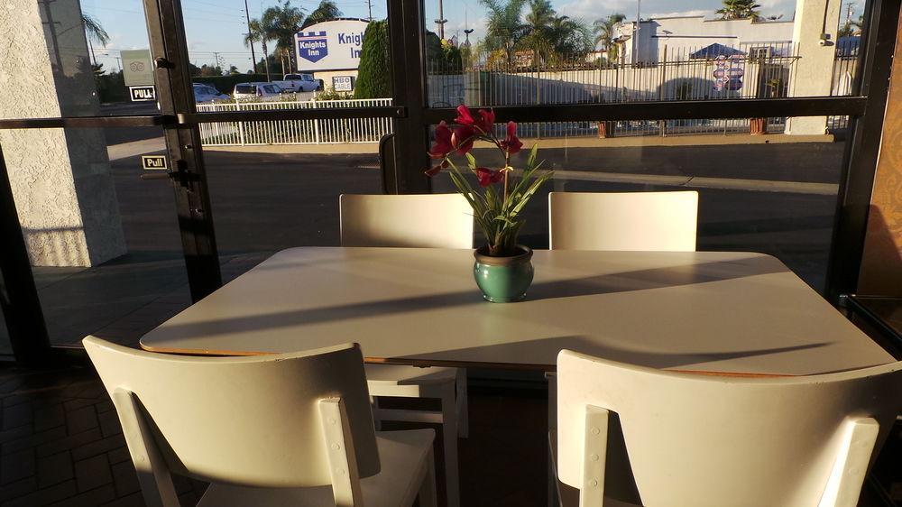 Hotel The Dixie Orange County Stanton Exterior foto